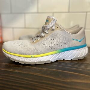 Hoka One One Cavu 2 Road Running Shoe W9.5